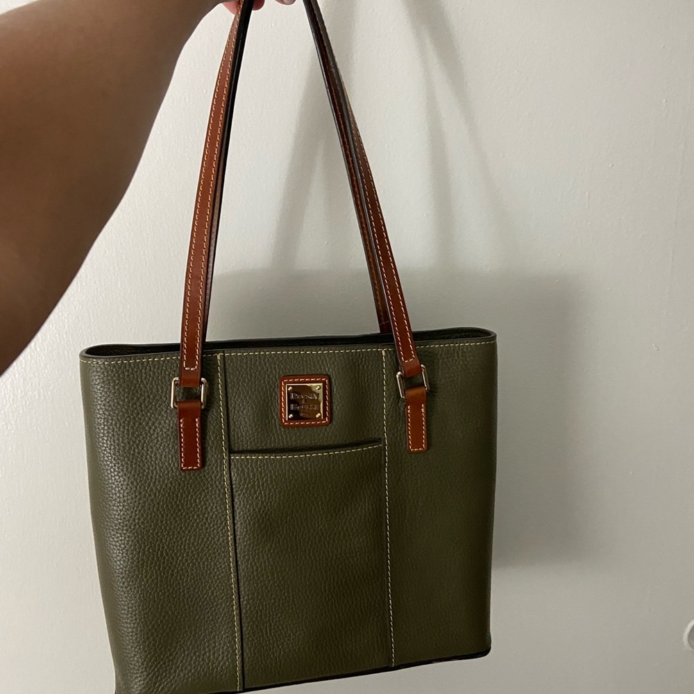Dooney & Bourke handbag